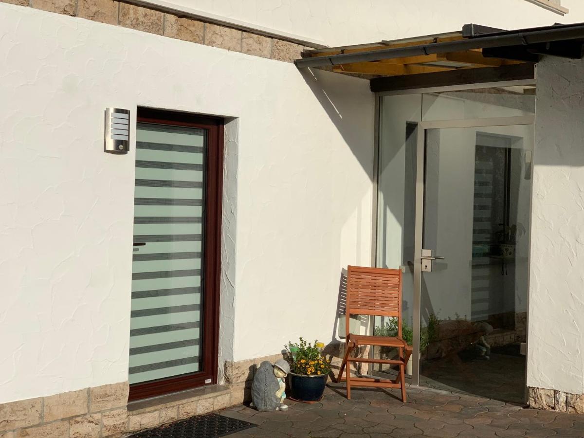 Ferienwohnung Am Rennsteig Bei Eisenach - Ilona Schmidt Wolfsburg-Unkeroda Bagian luar foto